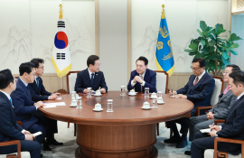 특집대통령실홍해인_35.JPG