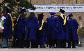 특집의정갈등 이새롬 03.jpg