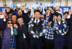 4월뉴스홍효식03.jpg