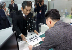 특집계엄령홍효식17.jpg