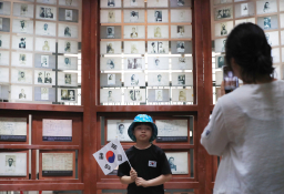 8월_조선영상비전_장련성 (12).jpg