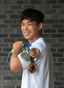 포트레이트_장련성_(2).jpg