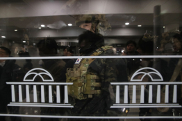 특집 계엄령(이광호05).jpg