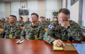 특집 계엄령 장련성 (4).jpg