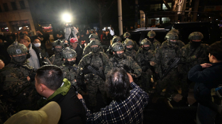 특집계엄령김민수 (12).jpg