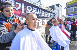 3월 윤원규 02.jpg