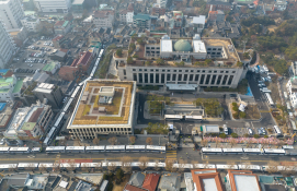 특집_계엄_대통령구속_장련성 (3).jpg